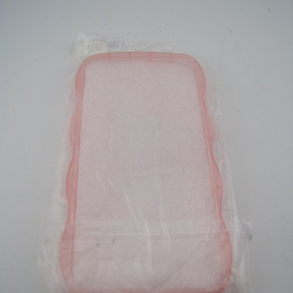 Pink Phone Case for iPhone 14 6.1 inches, Soft Transparent TPU Wavy Edges NEW - Picture 2 of 2
